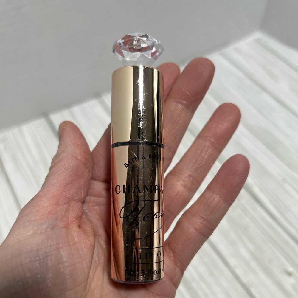 Bath & Body Works Champagne Toast Lip Oil HTF